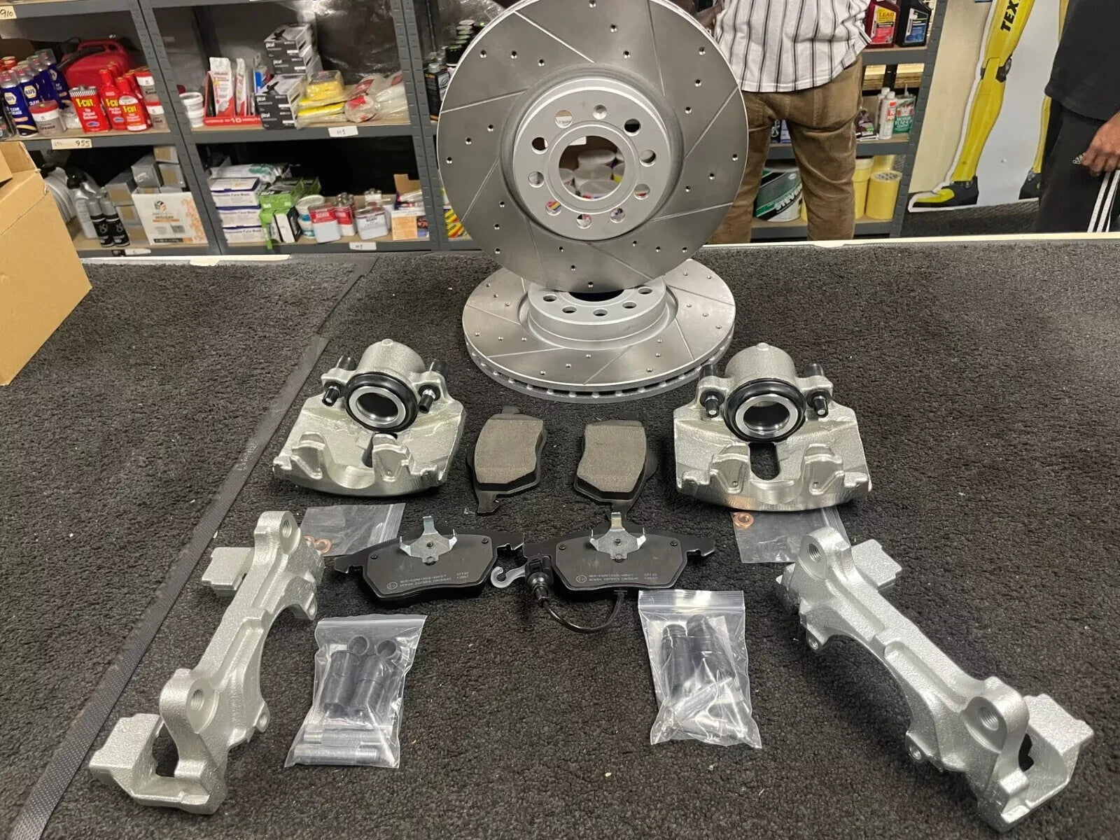 AUDI TT MK1  BIG BRAKE DISC UPGRADE CALIPER CONVERSION KIT 288/280-312MM