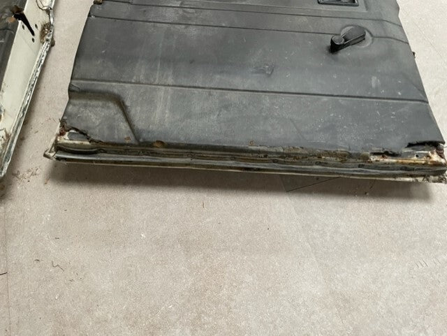 DEFENDER 90 110 130 TD TDi  NS LH FRONT DOOR - COMPLETE ASSMEBLED