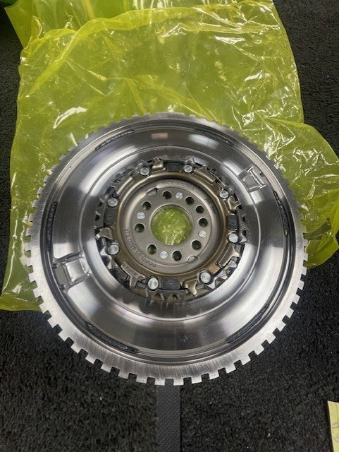 GENUINE VALEO DUAL MASS FLYWHEEL  HYUNDAI CEE'D CARENS TUCSON TL TLE 1.7 CRDi
