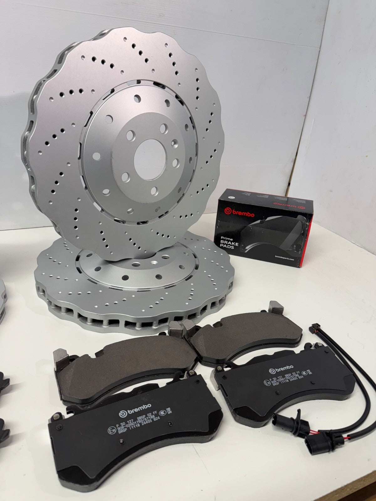 AUDI RS7 QUATTRO 2013-19 BRAKE DISC FRONT REAR + BREMBO BRAKE PAD FULL SET
