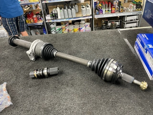 DRIVESHAFT DRIVE SHAFT STUB AXLE OS RH TRANSPORTER T6 2.0TDi 2015-20 5SPEED