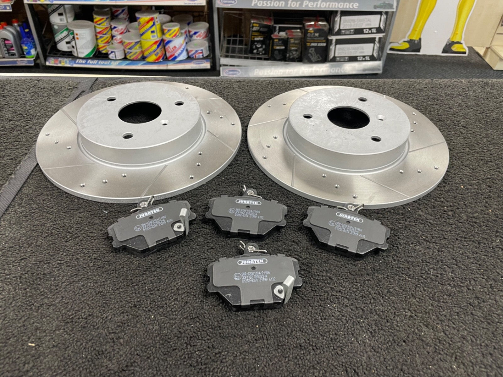 MCC SMART COUPE ROADSTER LIFE PASSION PULSE CROSS DRILLED GROOVED BRAKE DISC PAD