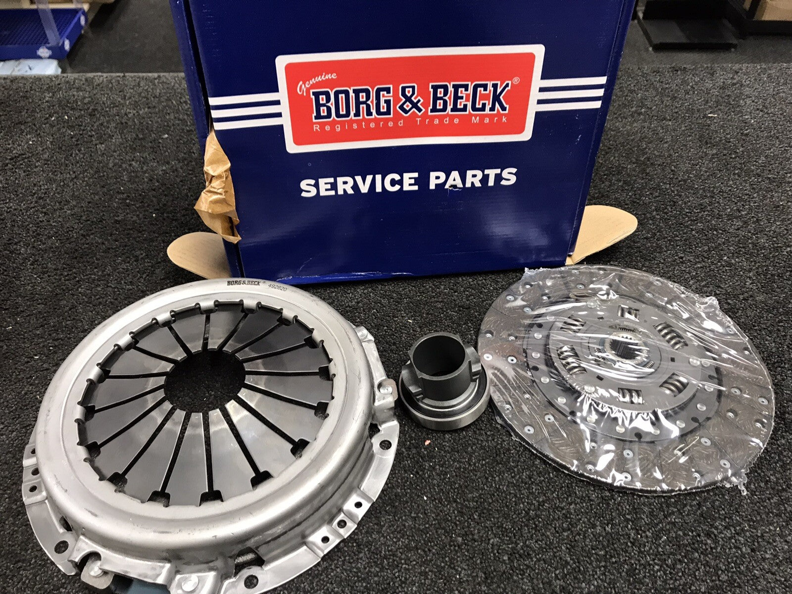 LAND ROVER DEFENDER 90 110 DISCOVERY 2.5TD 200TDi 300TDi CLUTCH KIT BORG BECK