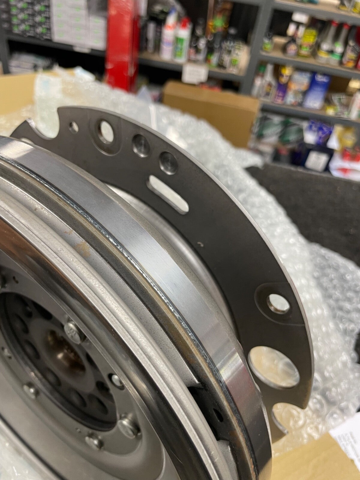 AUDI A4 A5 A6 A7 3.0D 7 SPEED DSG 2011 - 18  DUAL MASS FLYWHEEL 0B5105317K