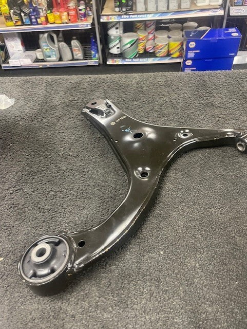 HYUNDAI ACCENT 1.4 1.5 2 FRONT LOWER SUSPENSION WISHBONE ARMS + BALL JOINTS