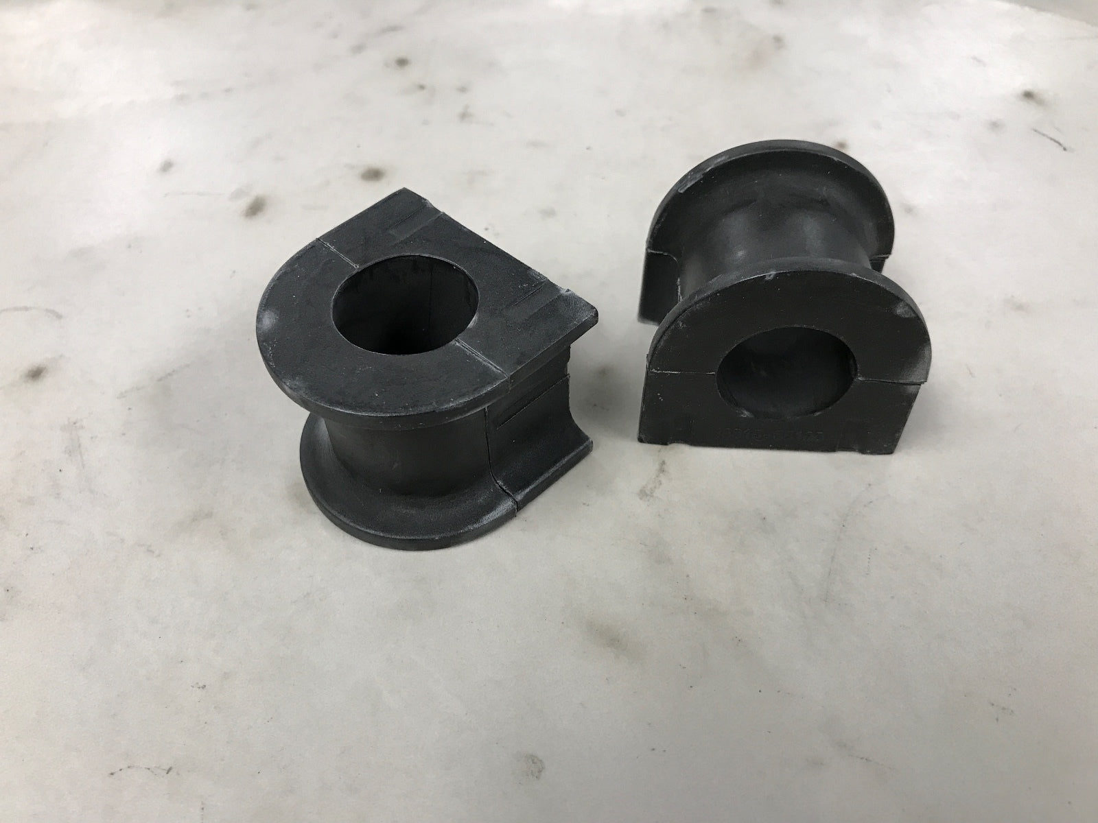 FOR TOYOTA LANDCRUISER COLORADO PRADO 1995-2003 ANTI ROLL BAR BUSH FRONT PAIR