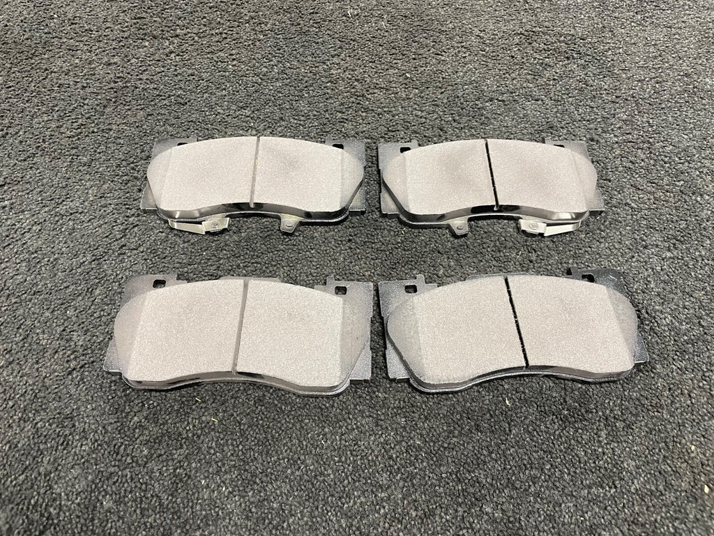 FOR FORD MUSTANG 2.3 ECOBOOST FRONT BRAKE PADS SET 