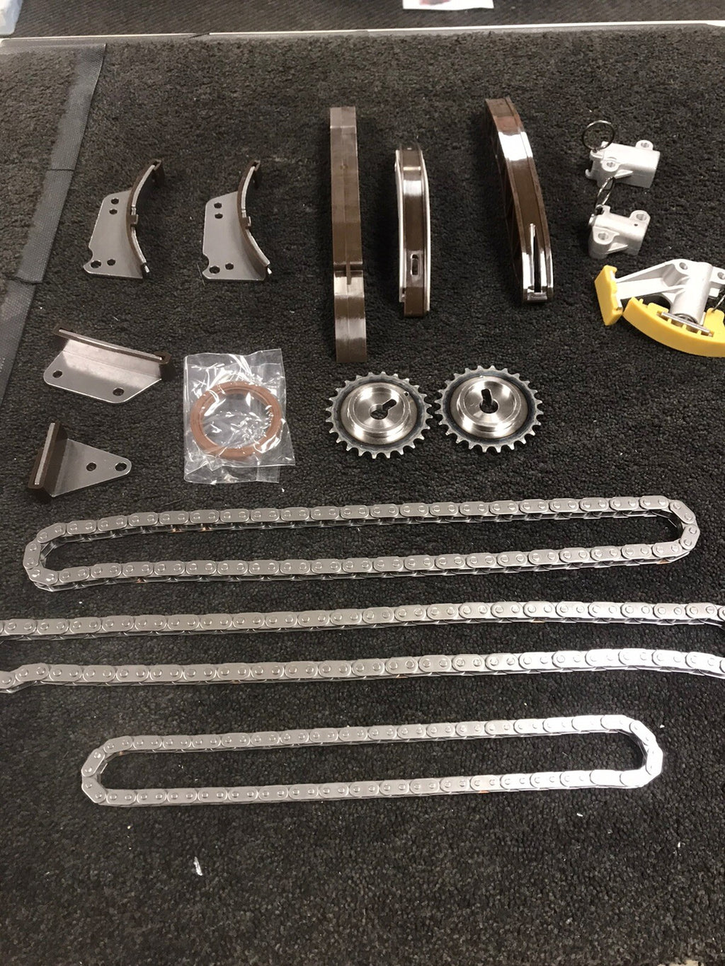 TIMING CHAIN KIT FOR HYUNDAI H1 ILOAD I800 KIA SORENTO 2.5CRDI D4CB 