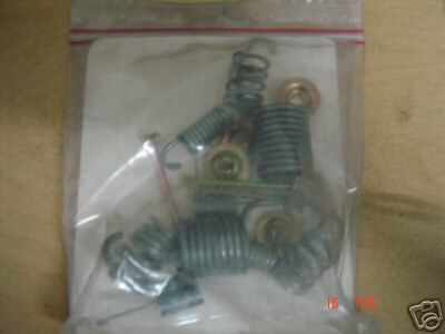 FOR MITSUBISHI L200  2.5TD BRAKE SHOE FITTING KIT FULL SET