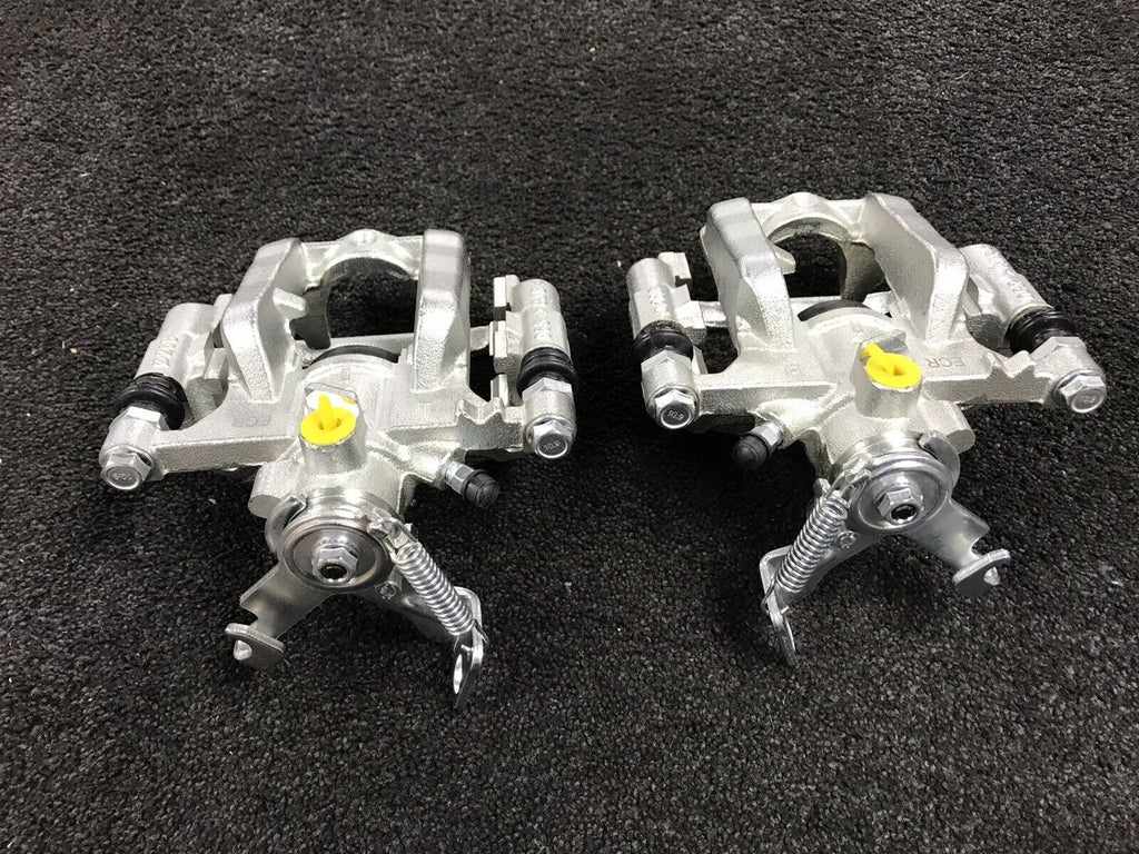 VAUXHALL ASTRA MK6 2009-2016 2 REAR BRAKE CALIPER COMPLETE BRACKETS SOLID DISC