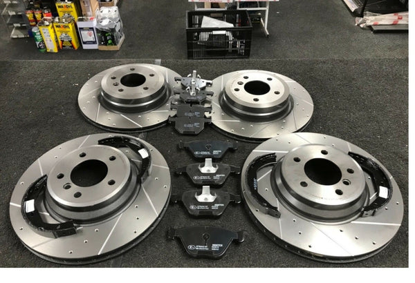 BMW 335i 335d E92 BRAKE DISC FRONT REAR BREMBO CROSS DRILLED GROOVED MINTEX PADS