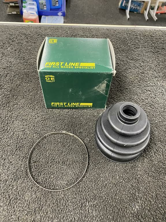 FOR FORD FOCUS 2.0 TDCi 110 MK 2 (2004-2012) FRONT OUTER CV JOINT BOOT KIT 