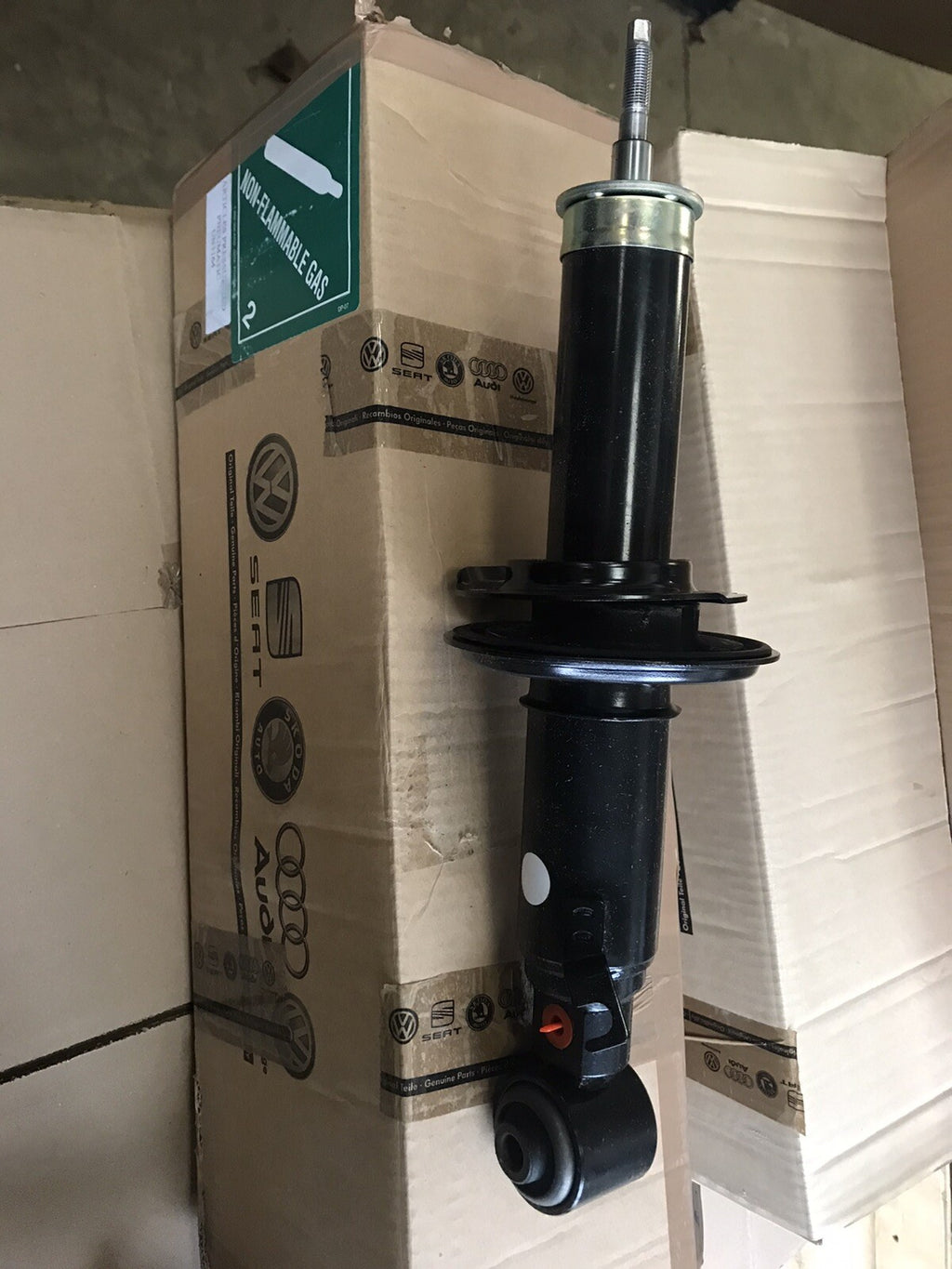 ORIGINAL AUDI A6 C5 RS6 2002-2005 REAR SHOCK ABSORBER LEFT 4B3513031B OE