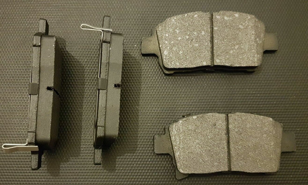 FOR TOYOTA CELICA COROLLA E12 PRIUS YARIS OE QUALITY FRONT BRAKE PADS