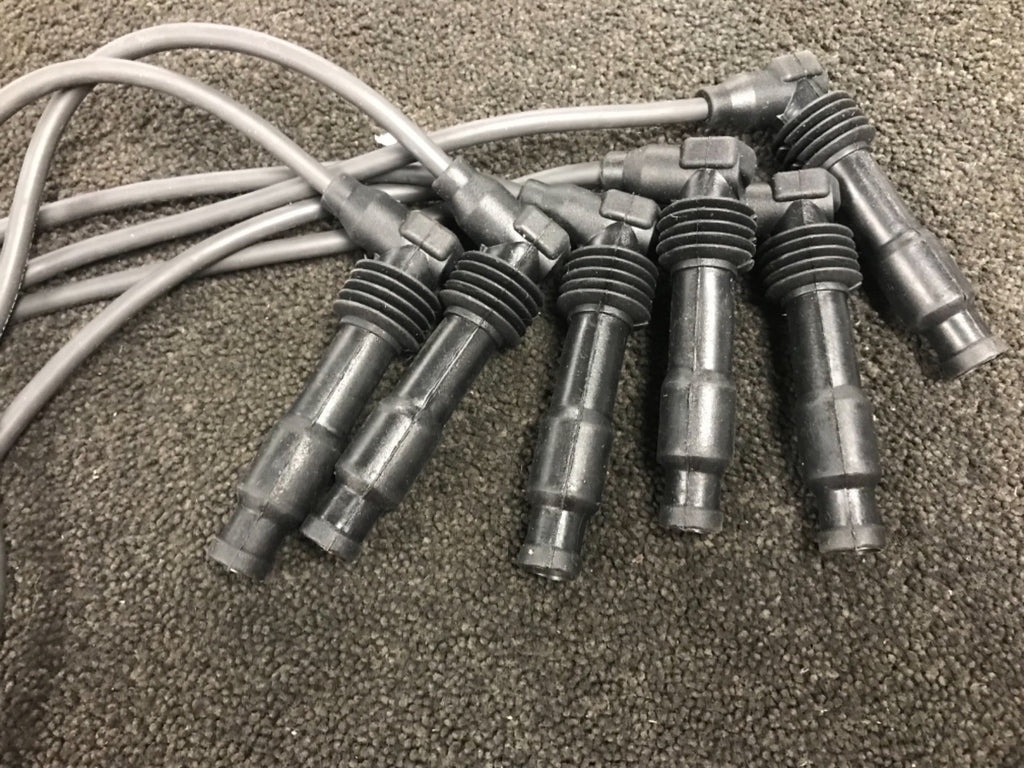 VAUXHALL VECTRA CALIBRA OMEGA 2.5 3.0 IGNITION LEAD SET