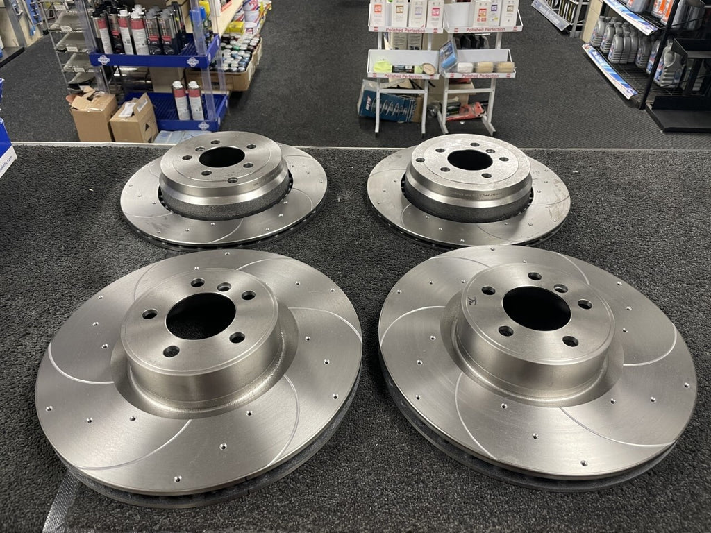 RANGE ROVER VOGUE L322 4.4TDV8 BRAKE DISC DRILLED GROOVED BRAKE DISC FRONT REAR