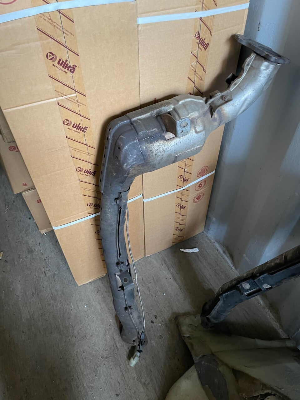 FOR SUBARU IMPREZA CLASSIC STi V4 V5 V6 EXHAUST FRONT PIPE CAT CONVERTER +SENSOR
