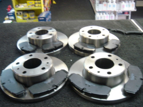FOR IVECO DAILY 35S15 S12 SINGLE WHEELER 99-06 FRONT REAR BRAKE DISC &PADS