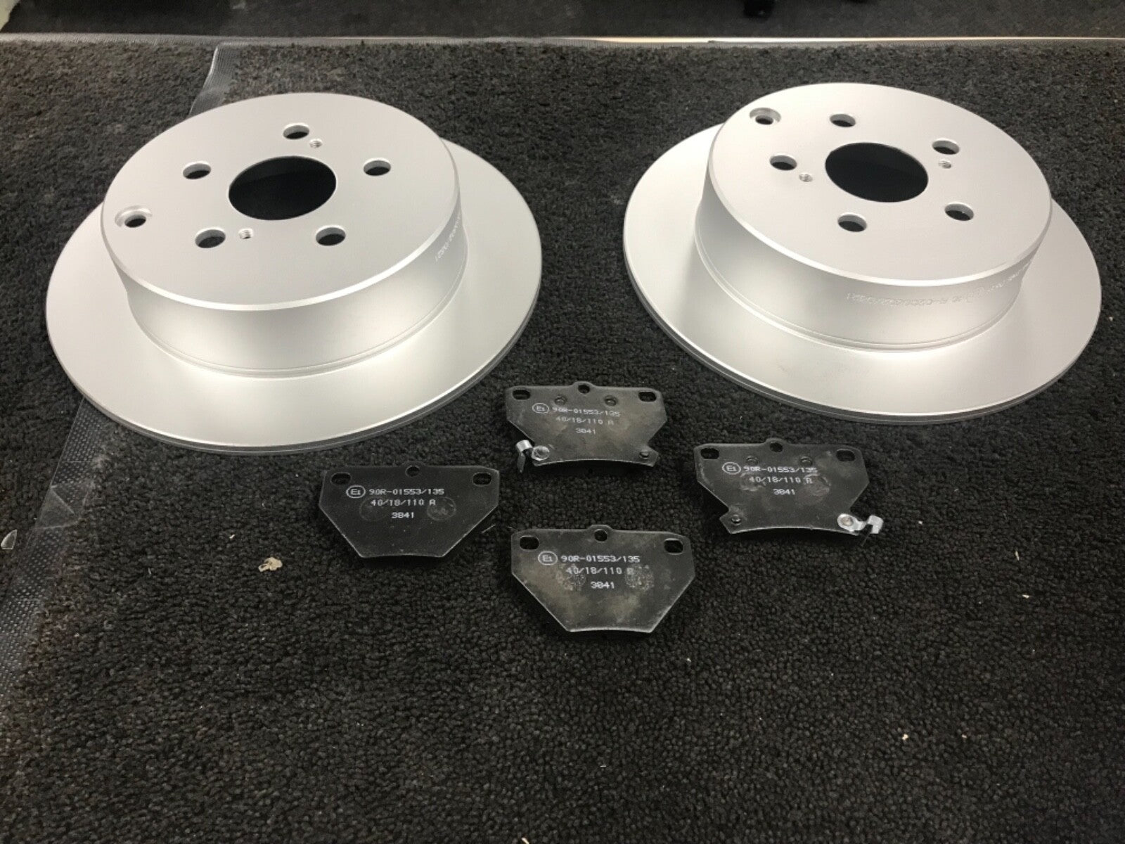 FOR TOYOTA  CELICA 1.8VVTI 140BHP 190BHP BRAKE DISC REAR BRAKE DISCS &PADS 