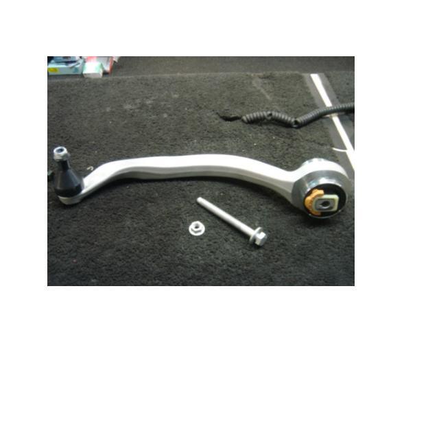 VW PASSAT FRONT SUSPENSION LOWER REAR TRACK CONTROL ARM  LEFT OR RIGHT