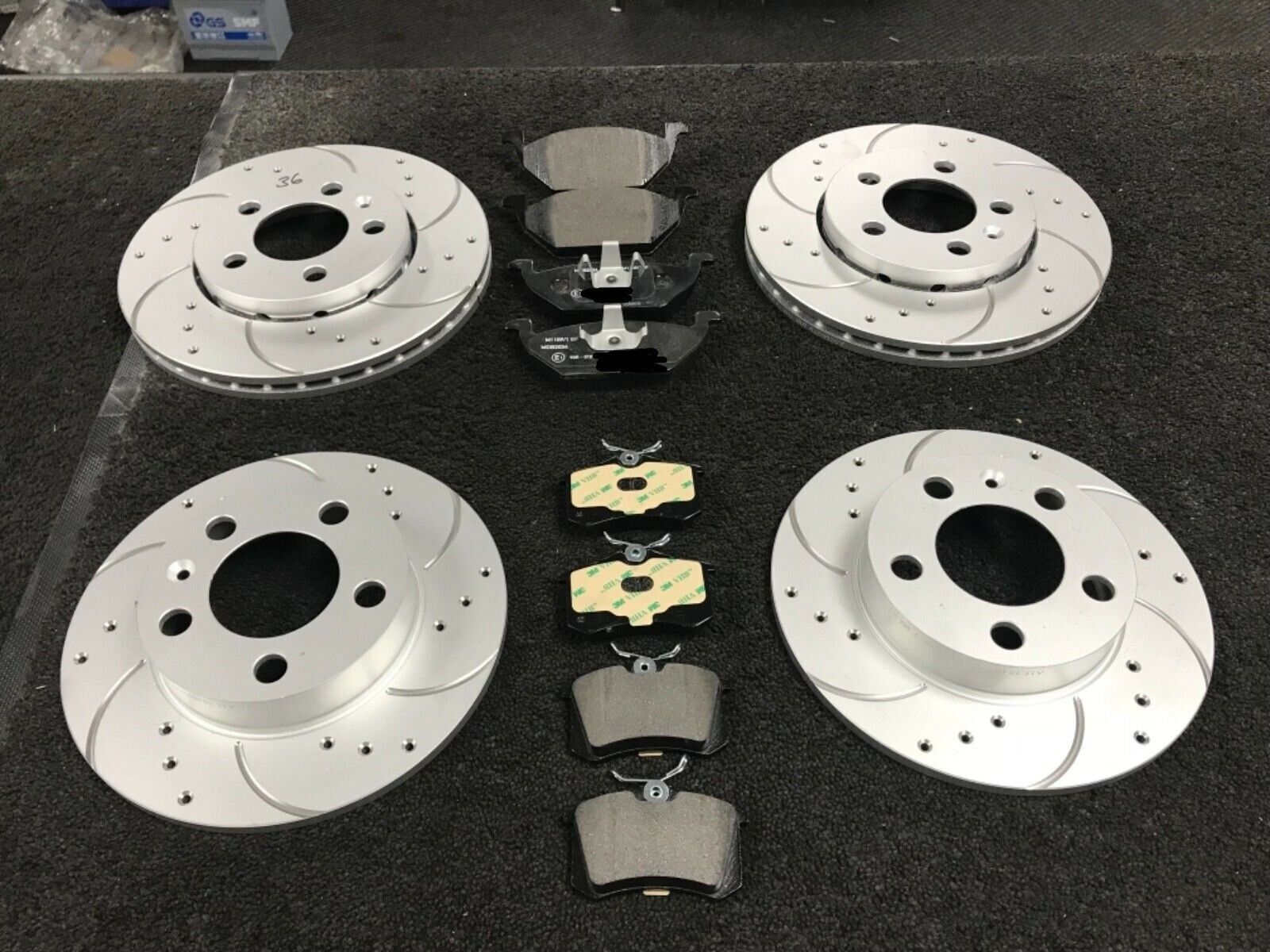 PRIUS T SPIRIT VVT-I (MK2 (NHW20)) FRONT REAR BRAKE DISC  PADS DRILLED GROOVED