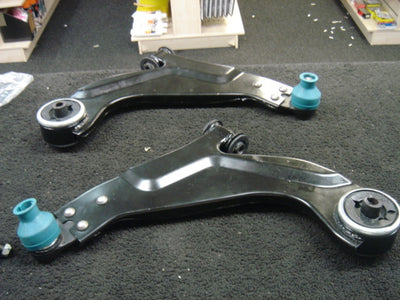 for FORD MONDEO ESTATE TD 01-04 2 LOWER WISHBONE SUSPENSION ARMS LH RH PAIR