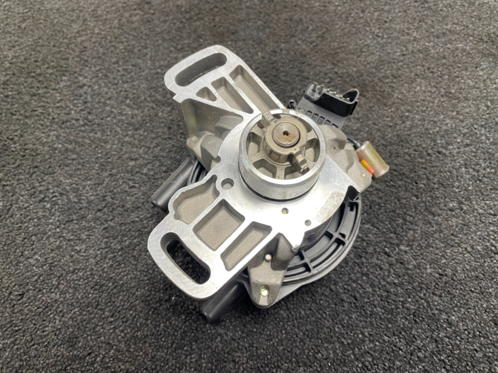 FOR FORD PROBE 2.5 V6 1994-1997 MAZDA XEDOS 9 2.5 V6 DISTRIBUTOR T0T57271