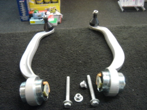 VW PASSAT FRONT SUSPENSION LOWER  REAR TRACK CONTOL  ARM &BOLTS