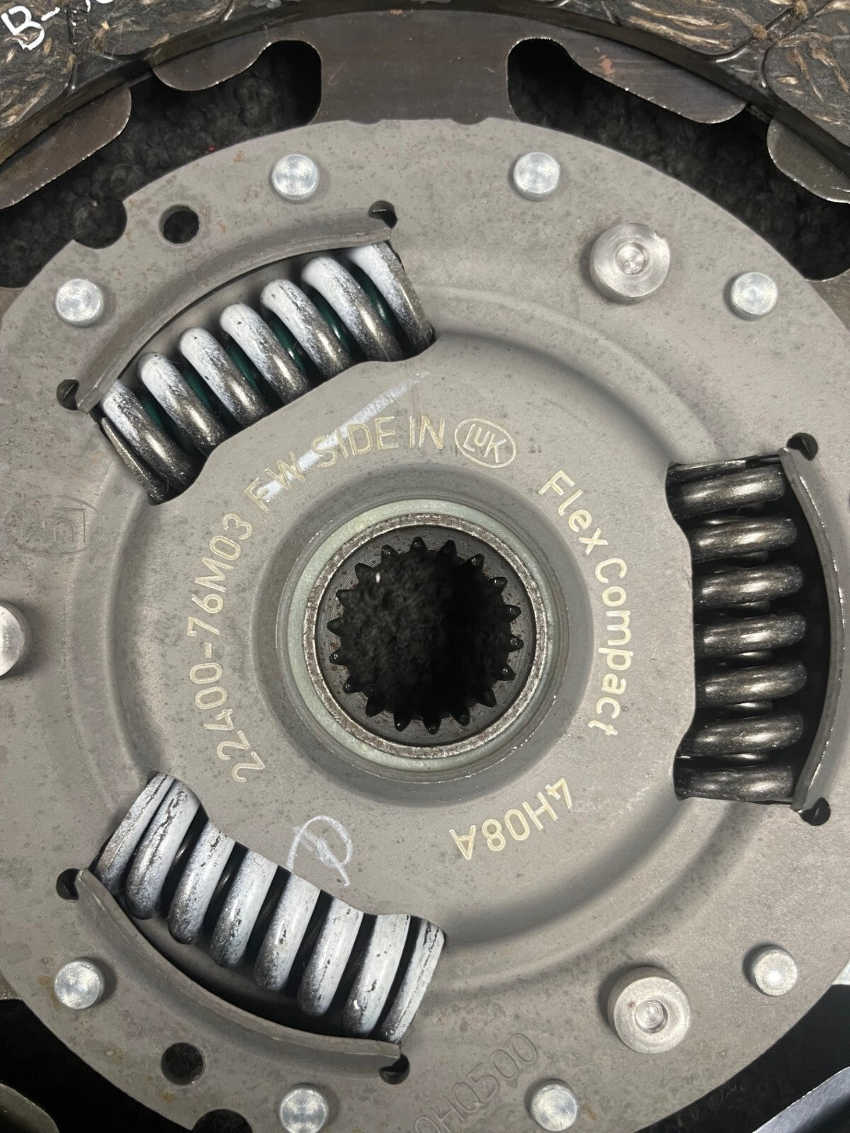 619 3087 00 GENUINE SUZUKI CELERIO 1.0 2014-20 CLUTCH KIT UK STOCK BRAND NEW