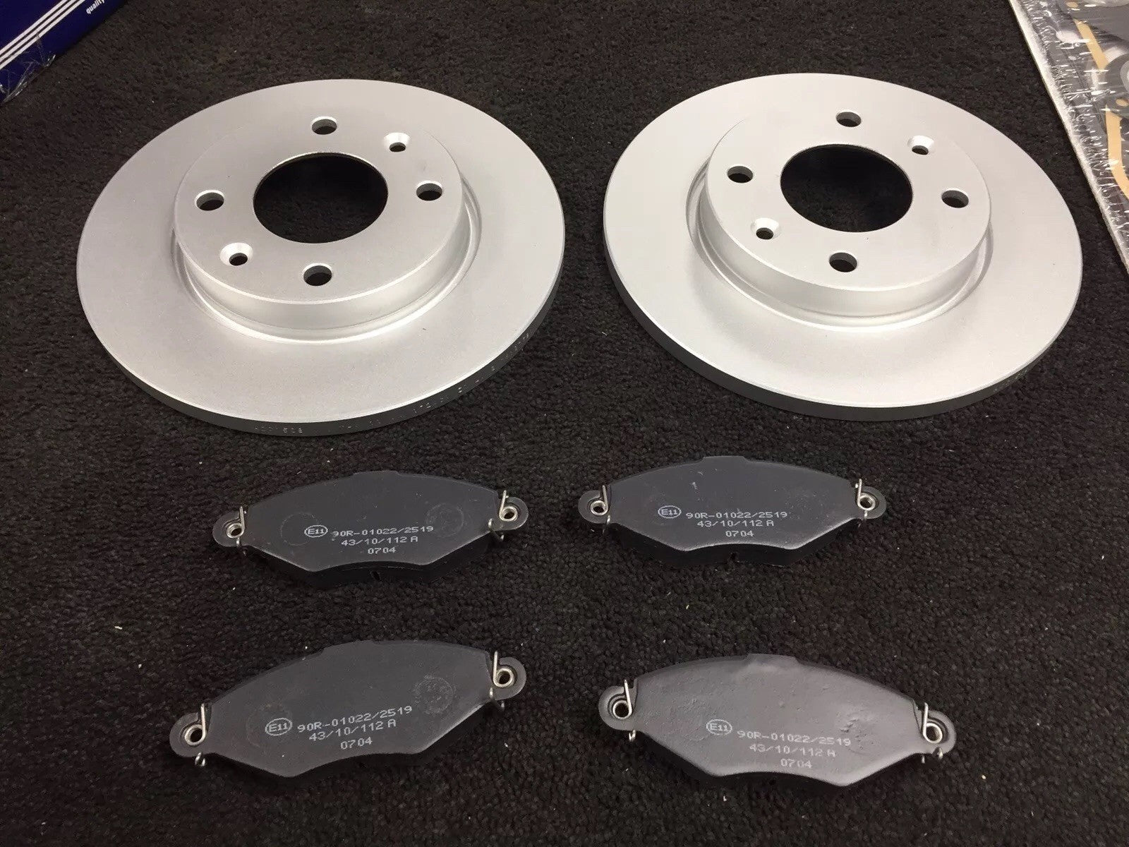 FOR PEUGEOT 206 FRONT BRAKE DISCS SOLID BRAKE DISCS BRAKE PADS  