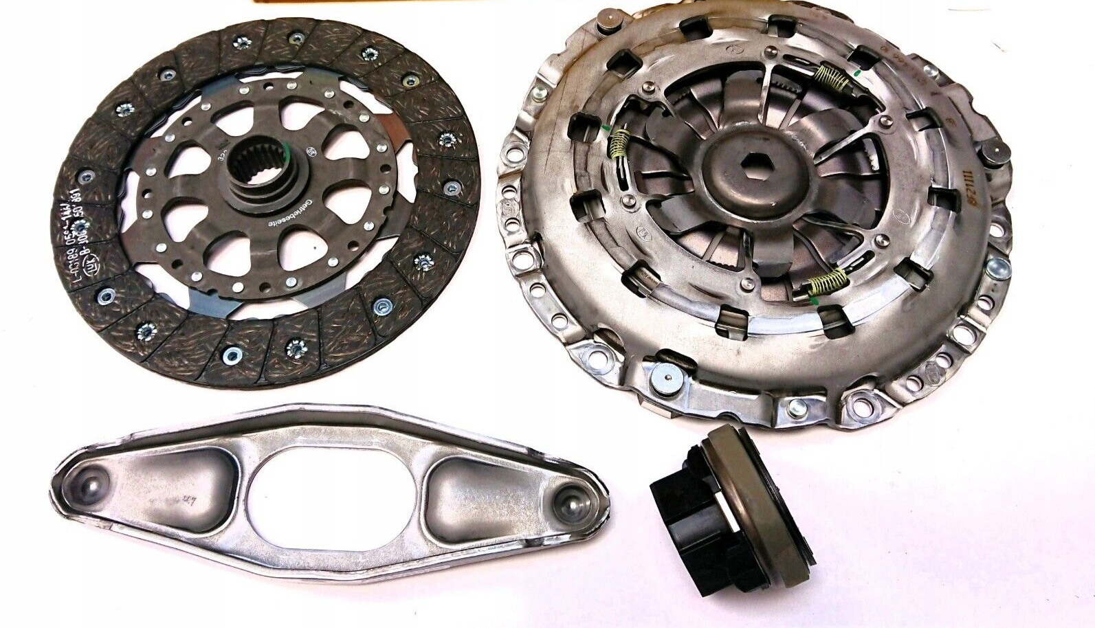 LUK CLUCH KIT BMW 318 318 320 E91 E92 E93  116 118 120 E81, E87 1.6 2004-2011