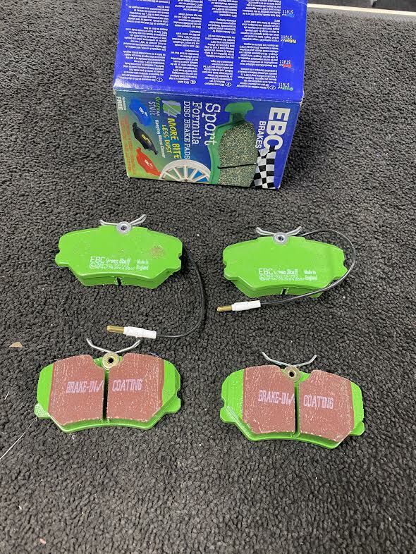 FOR PEUGEOT 405 1.4 (1988-1996) EBC GREEN STUFF  FRONT BRAKE PADS SET OF 4 