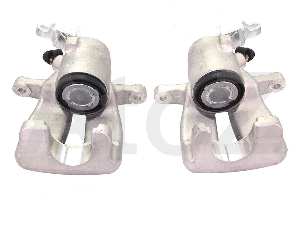 Audi A3 TT Skoda Octavia Superb VW Golf Touran Scirocco Rear Brake Calipers 