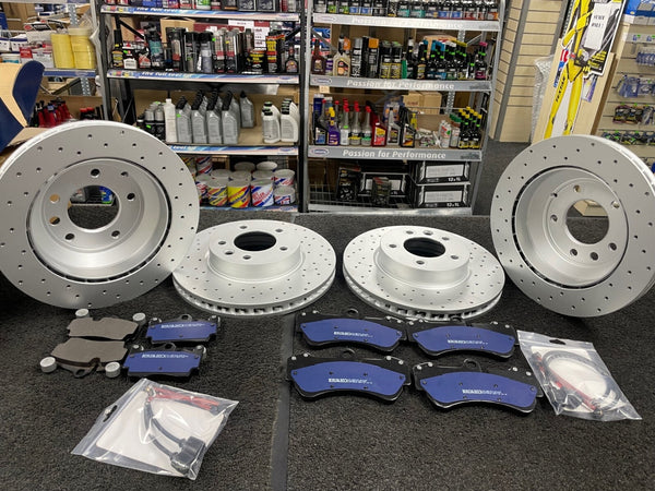 AUDI Q7 3.0 3.6 4.2 6.0 PERFORMANCE BRAKE DISC CROSS DRILLED FRONT REAR PADS
