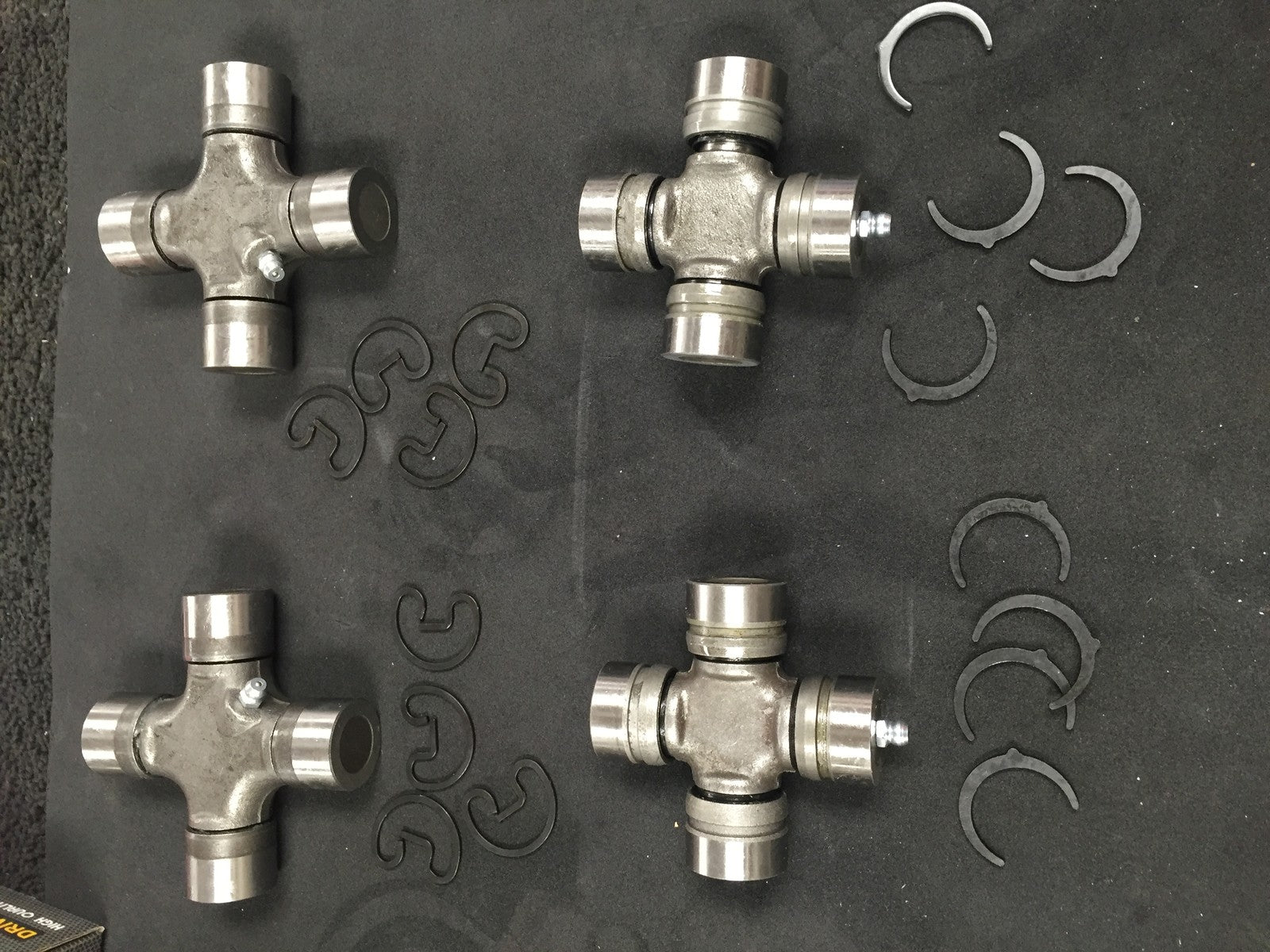 FOR NAVARA OUTLAW DCI 4X4 SWB SHR D/C MK2 D40 PROPSHAFT UJ UNIVERSAL JOINT X 4