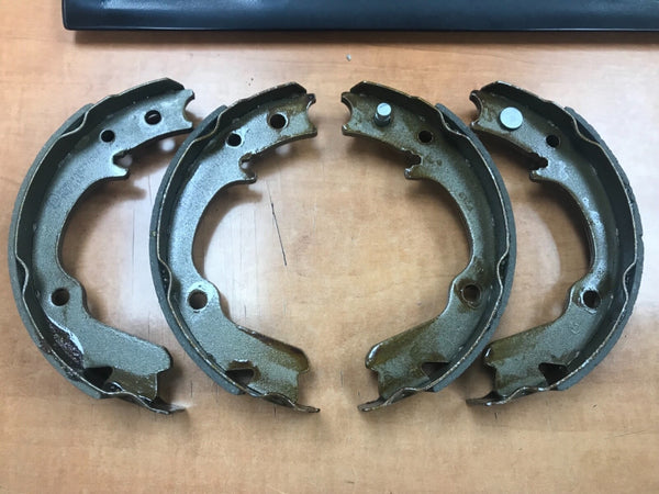 FOR MERCEDES SPRINTER VW CRAFTER REAR HAND BRAKE SHOES FULL SET 