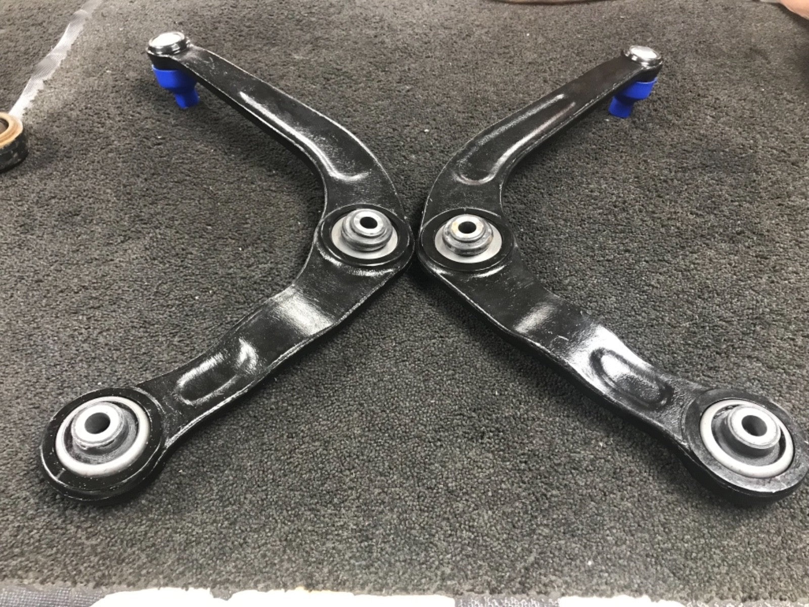 PEUGEOT 206 GTi 180BHP FRONT LOWER SUSPENSION WISHBONE ARM PAIR LEFT RIGHT