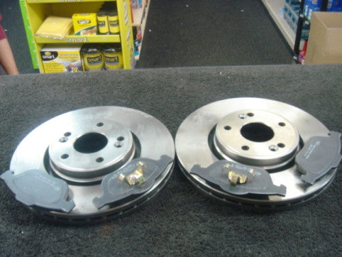 FOR MAZDA 3 2.0 2.0TD 2003-2009  FRONT  BRAKE DISCS & PADS  
