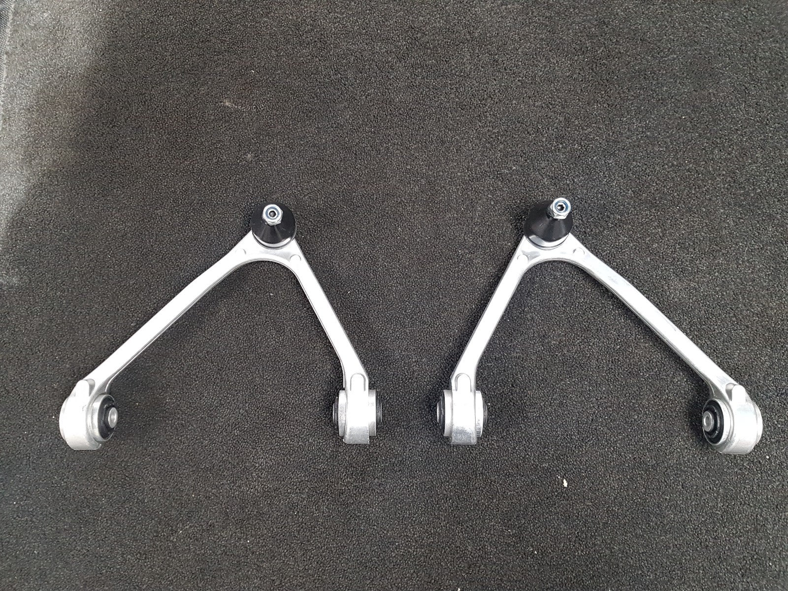 JAGUAR S TYPE X200 XF250  FRONT UPPER WISHBONE ARMS RH & LH C2Z2279 C2Z2278