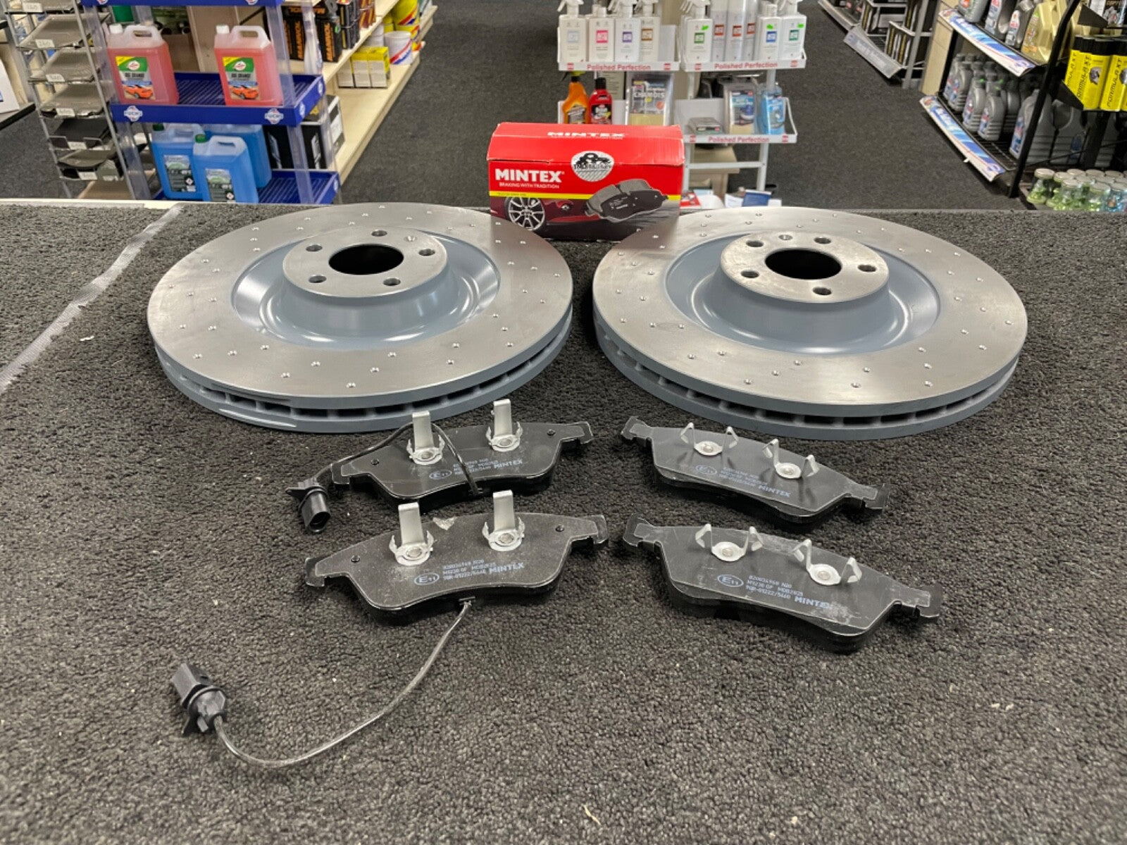 FOR AUDI S8 PERFORMANCE BRAKE DISC CROSS DRILLED FRONT PAIR 385MM