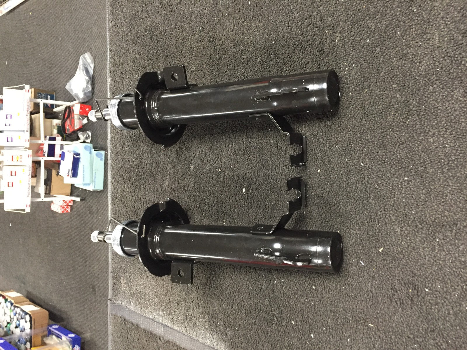 FRONT LEFT RIGHT SHOCK ABSORBER FORD FIESTA MK6 1.25 1.3 1.4 1.6 TDCi 2001-2010