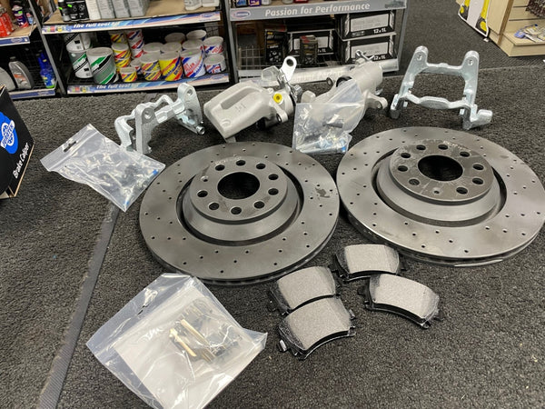 AUDI A3 S3 8P GOLF MK5 MK6 REAR CROSS DRILLED BRAKE DISC CONVERSION KIT 310mm