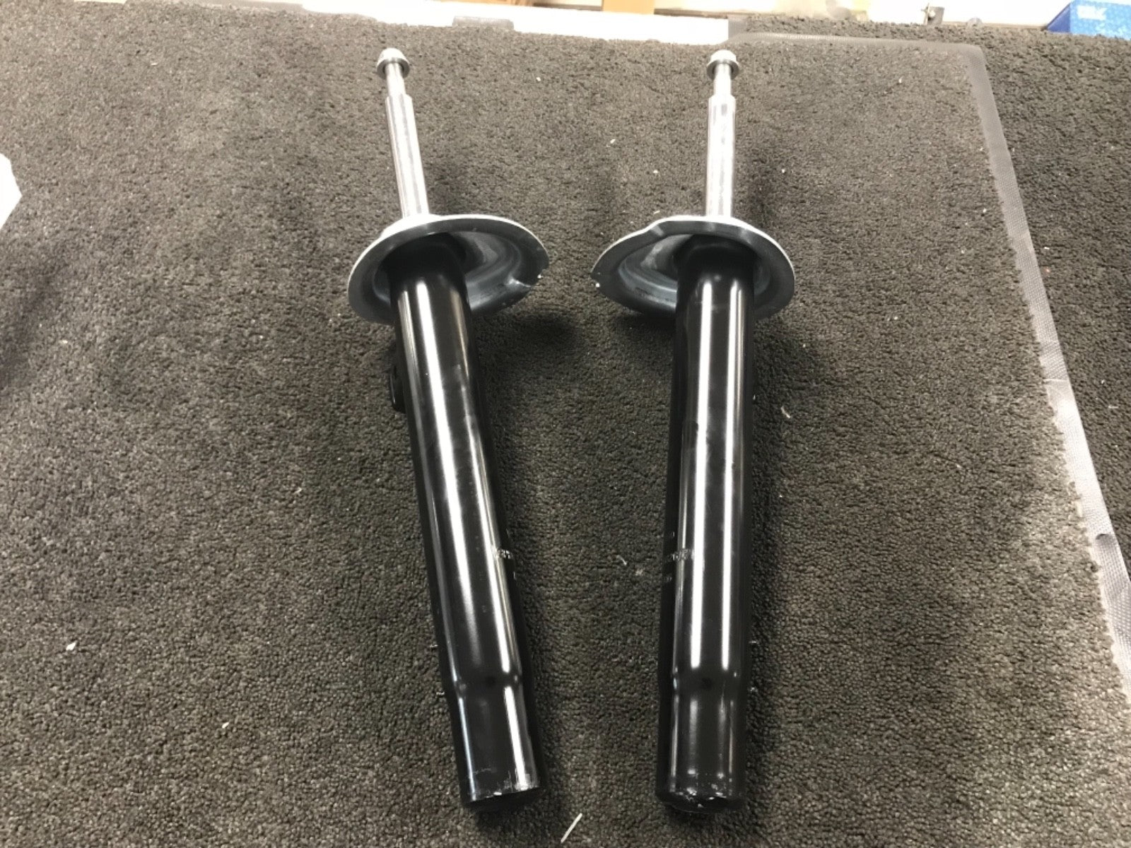  BMW 316 318 320 323 325 E46 FRONT SHOCK ABSORBER SHOCKER PAIR L R 