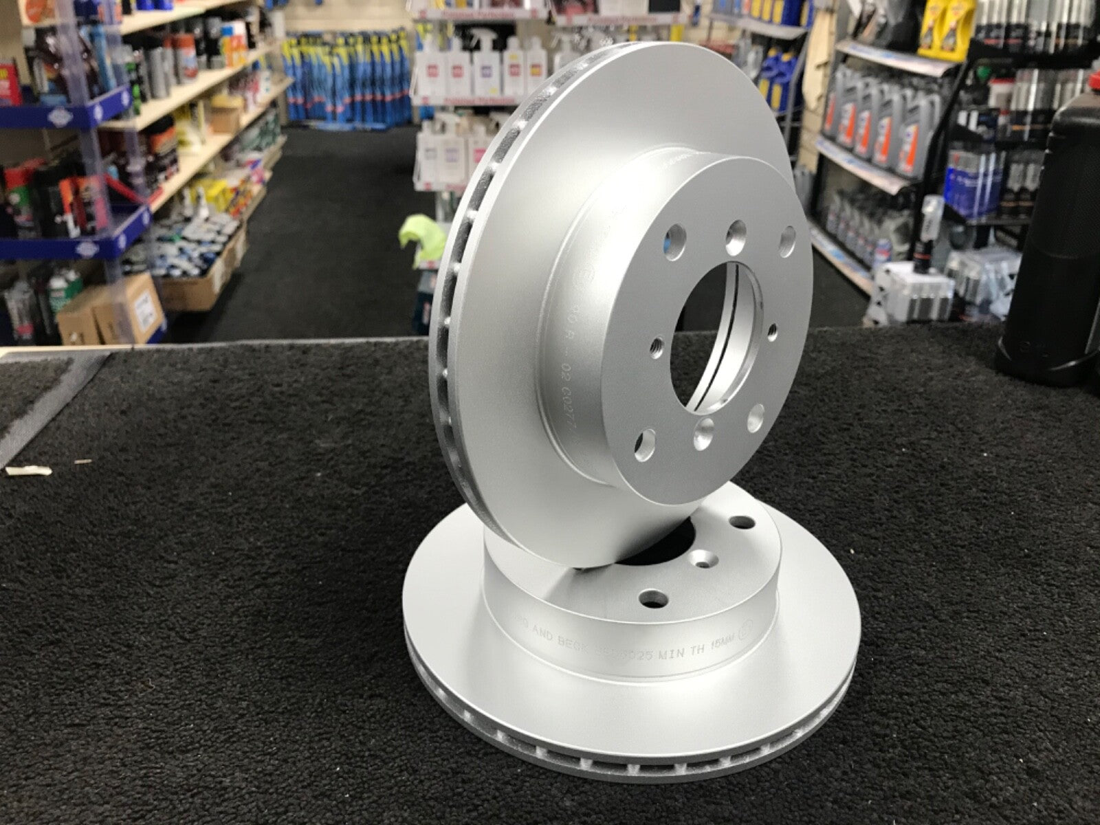 FOR SUZUKI SWIFT ALTO JUSTY CAPPUCCINO BRAKE DISC & PADS X2