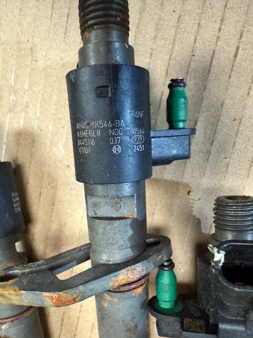 Genuine Land Rover 3.0L TDV6 SDV6 Diesel Fuel Injector 9X2Q9K546DB SPARE REPAIR