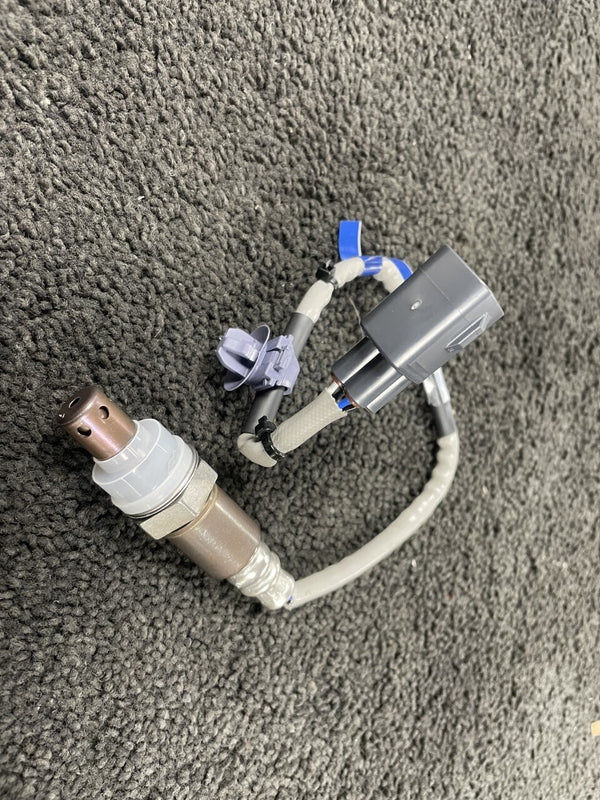 FOR LEXUS LS460 AVENSIS RAV4 YARIS LAMBDA EMISSION SENSOR FRONT FITS ON CAT 