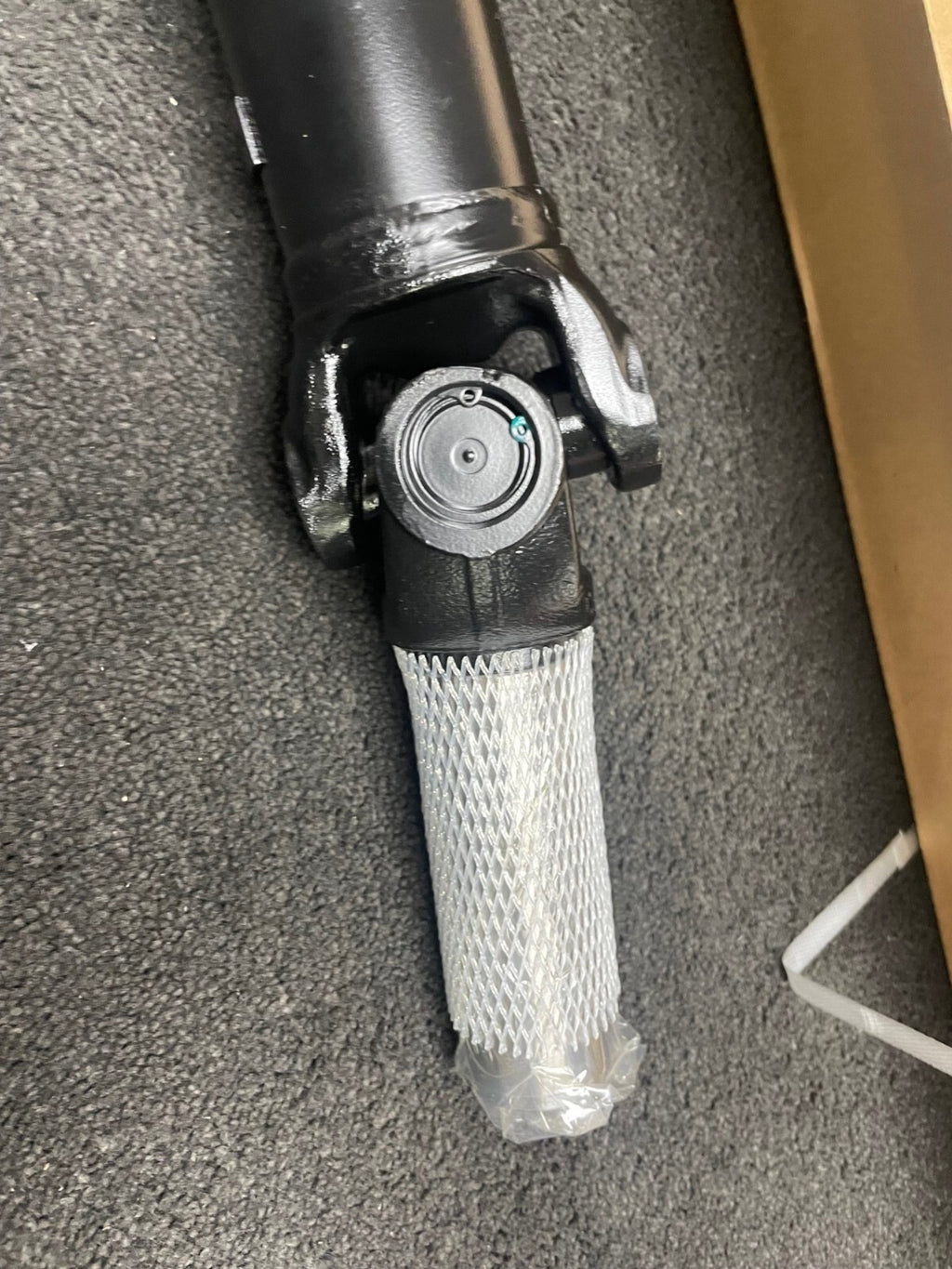 TX4 NEW PROPSHAFT FOR LONDON TAXI LTI TX4 AUTOMATIC L 1297 MM NEW DSTX4A