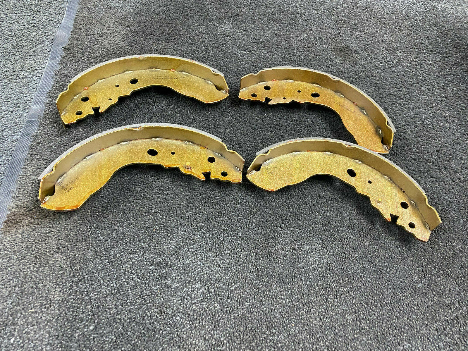 BRAKE SHOE SET FIT SUZUKI ESCUDO REAR VITARA 5321177811