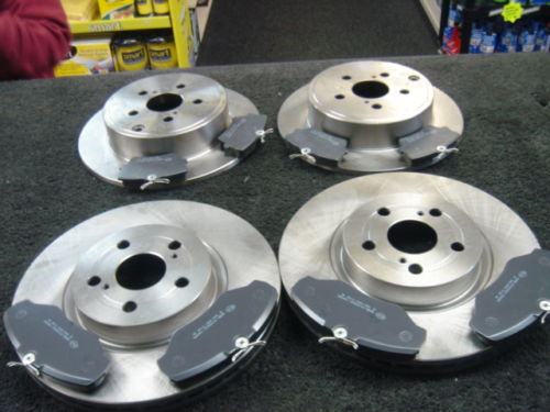 FOR HYUNDAI COUPE 2002-2006 FRONT REAR BRAKE DISC PADS SUPPLY FITTED