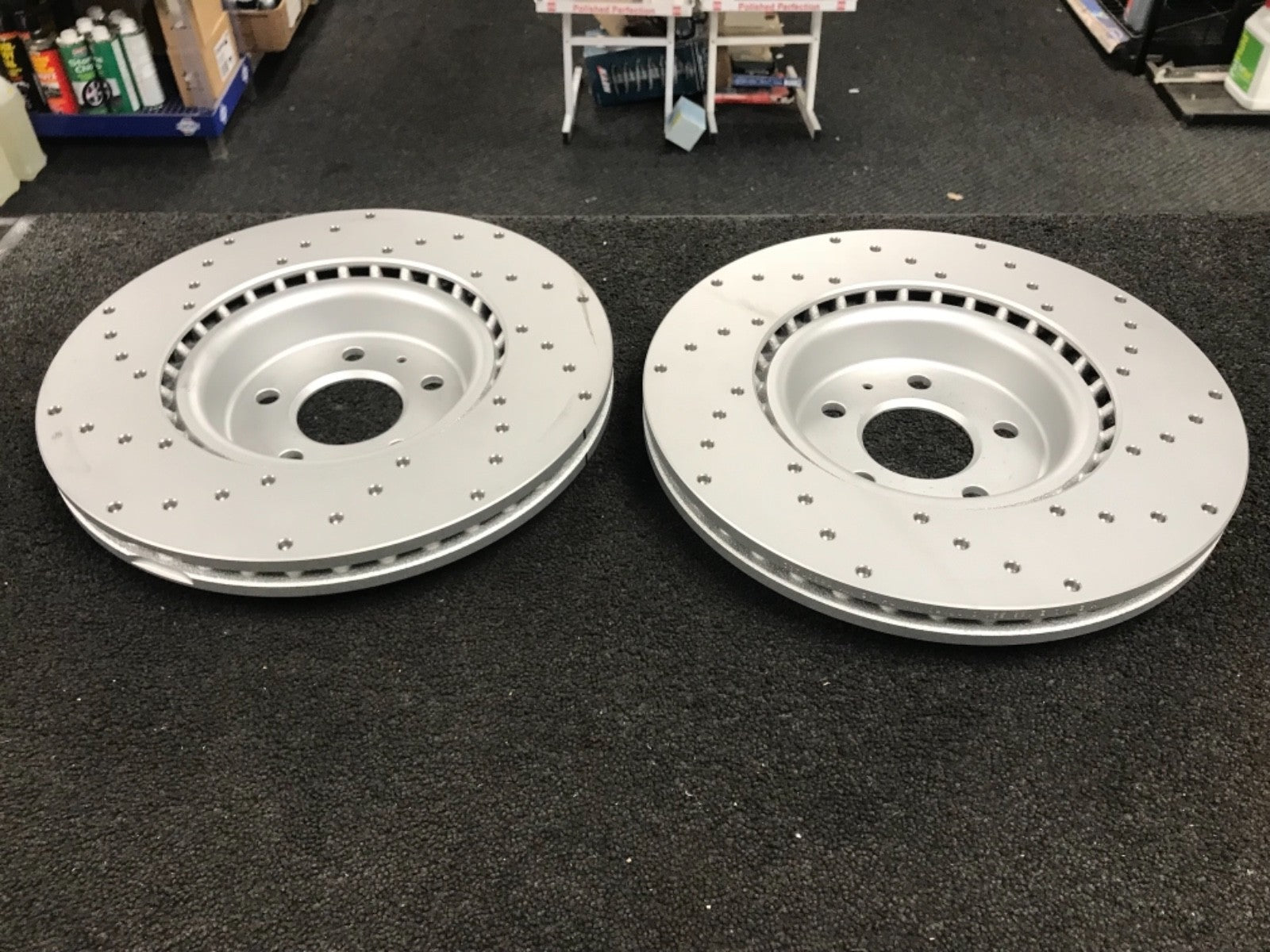 345MM SPORT DRILLED FRONT BRAKE DISCS TO FIT AUDI A4 A5 A6 A7 S5 S6 S7 Macan